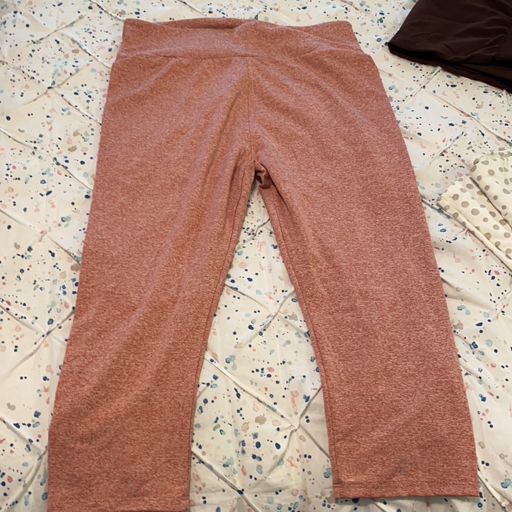 Capris - Picture 6 of 9